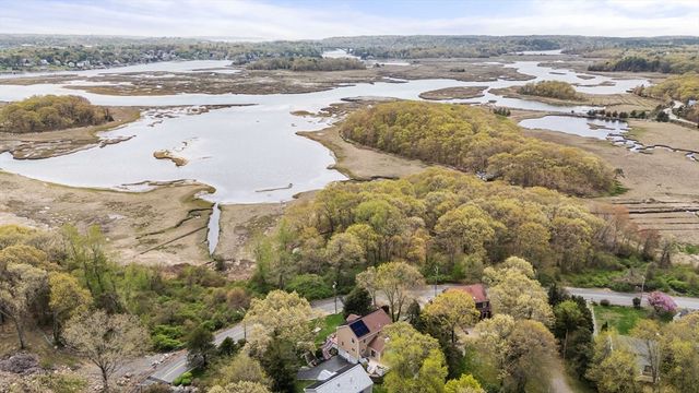 178 Atlantic Street, Gloucester, MA 01930