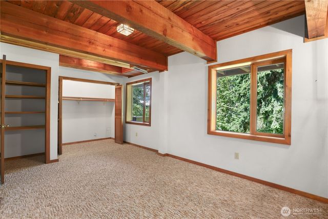 5122 166th Avenue Ct E, Lake Tapps, WA 98391
