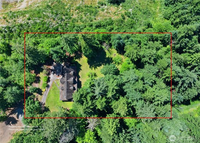 5122 166th Avenue Ct E, Lake Tapps, WA 98391