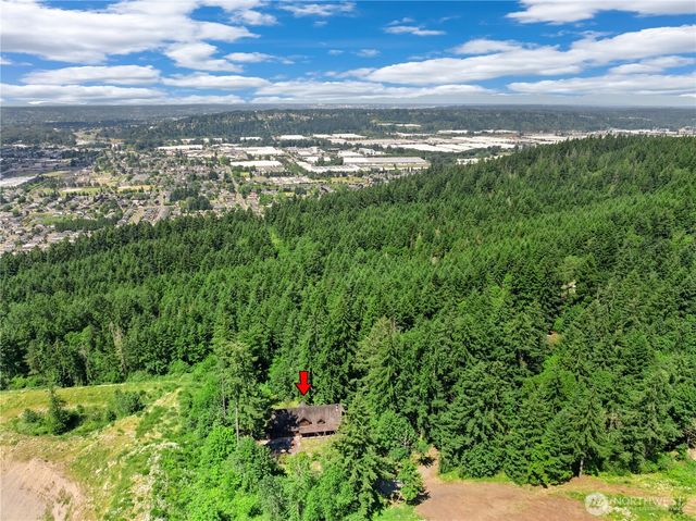5122 166th Avenue Ct E, Lake Tapps, WA 98391