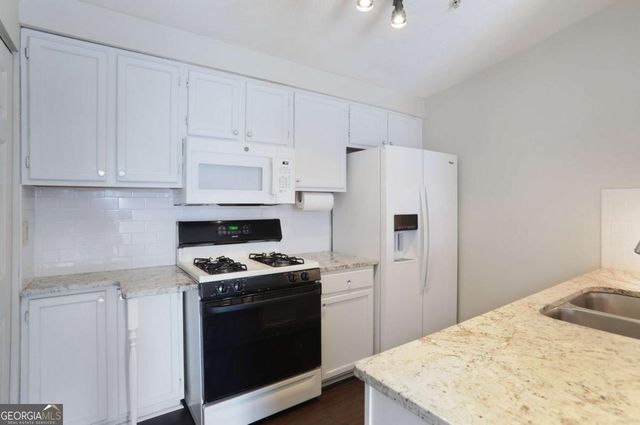 1483 Keys Crossing Drive NE, Brookhaven, GA 30319