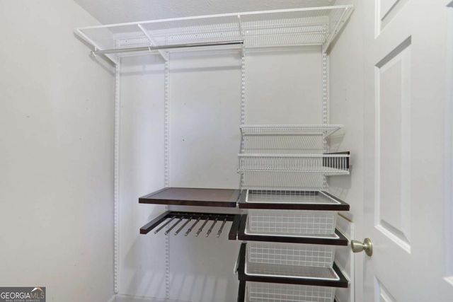 1483 Keys Crossing Drive NE, Brookhaven, GA 30319