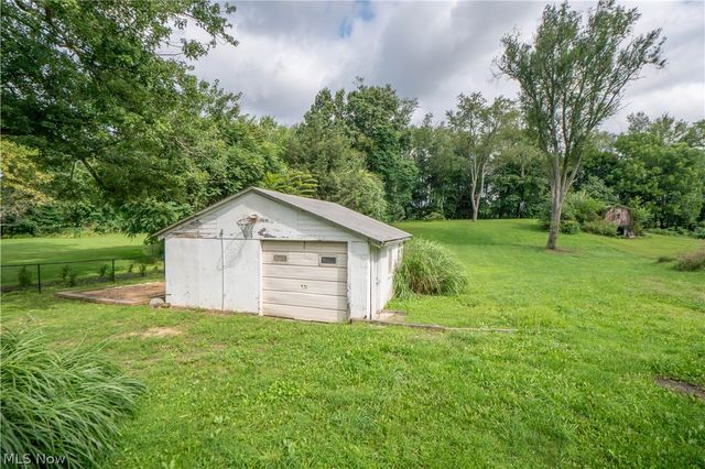 3045 Hayne Road, Akron, OH 44312