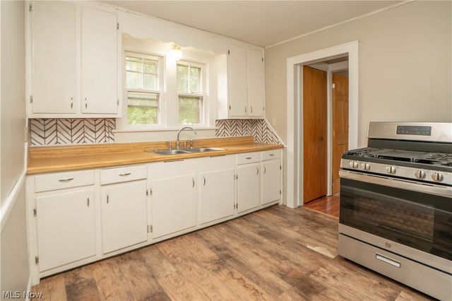 3045 Hayne Road, Akron, OH 44312
