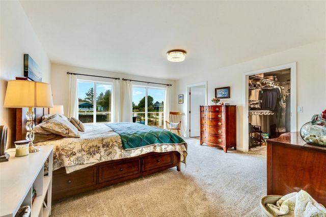 241 N Razor Clam Drive SW, Ocean Shores, WA 98569