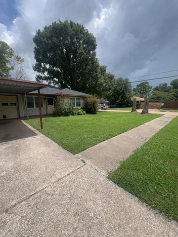9721 Foredale Street, Houston, TX 77075
