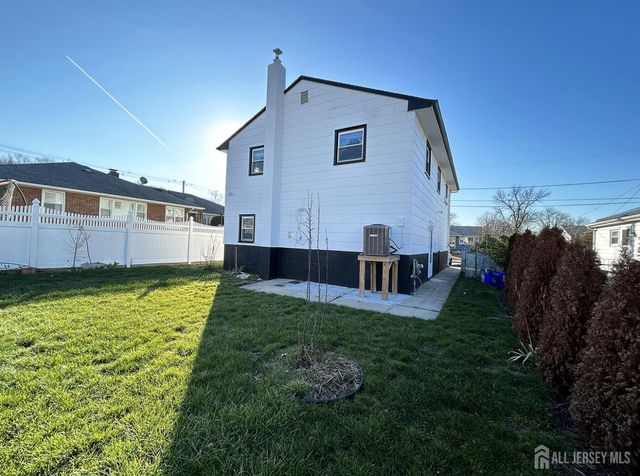 11 A Foothills Drive, South River, NJ 08882