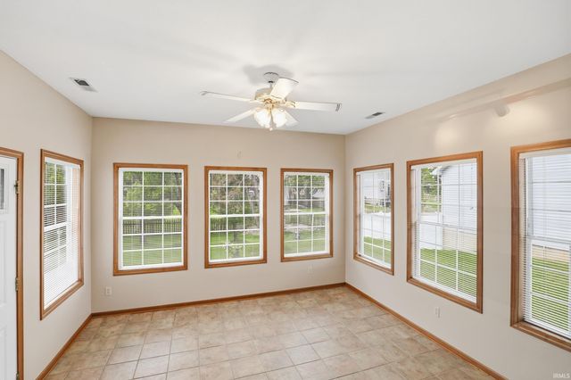 9917 Red Twig Place, Fort Wayne, IN 46804