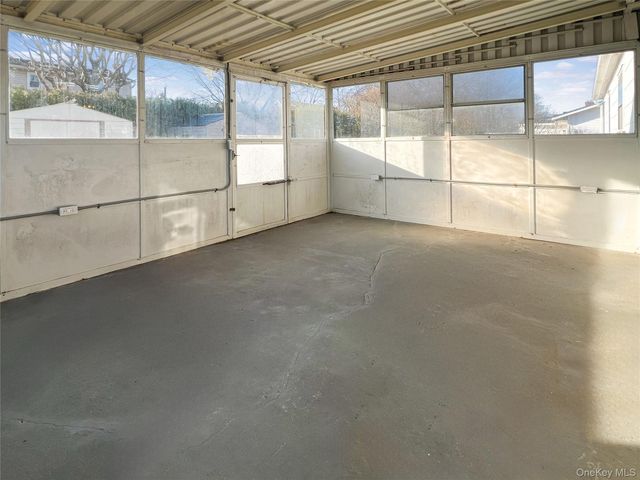 32 Flintlock Drive, Shirley, NY 11967