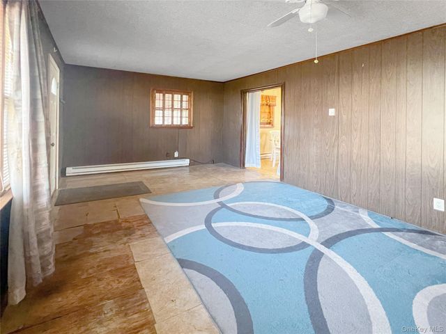 32 Flintlock Drive, Shirley, NY 11967