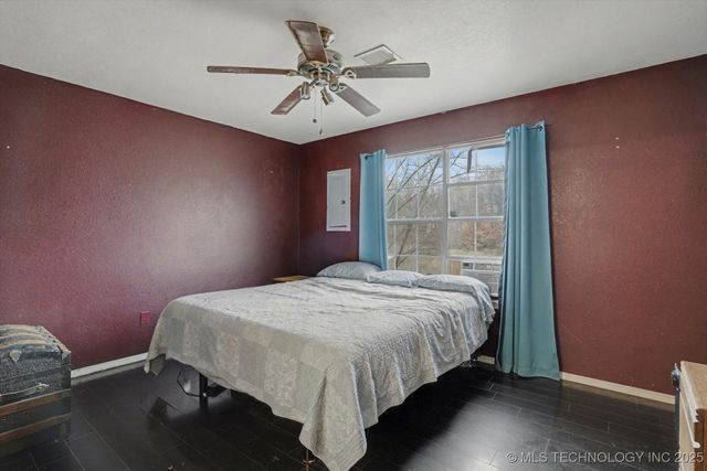 9315 N 27th West Avenue, Sperry, OK 74073