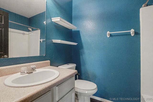 9315 N 27th West Avenue, Sperry, OK 74073