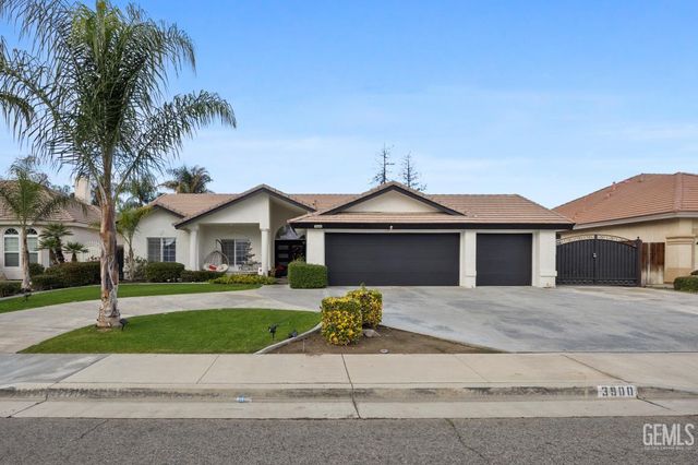 3900 Waterfall Canyon Drive, Bakersfield, CA 93313