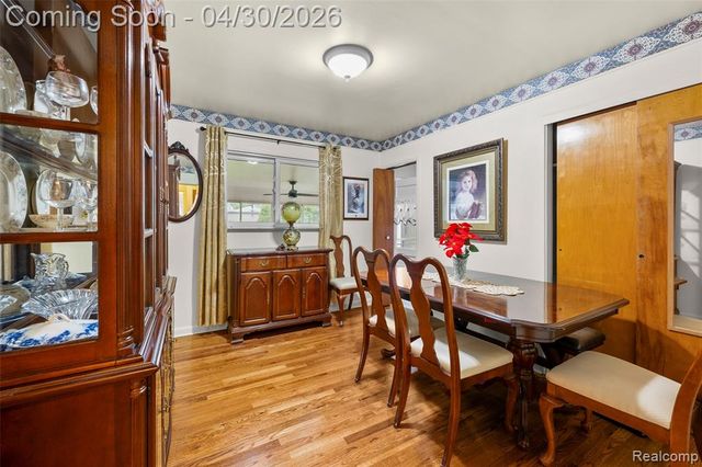 7961 Lincoln Street, Taylor, MI 48180