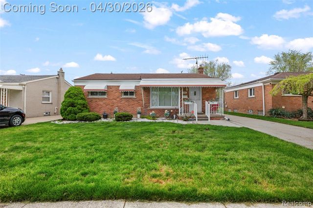 7961 Lincoln Street, Taylor, MI 48180