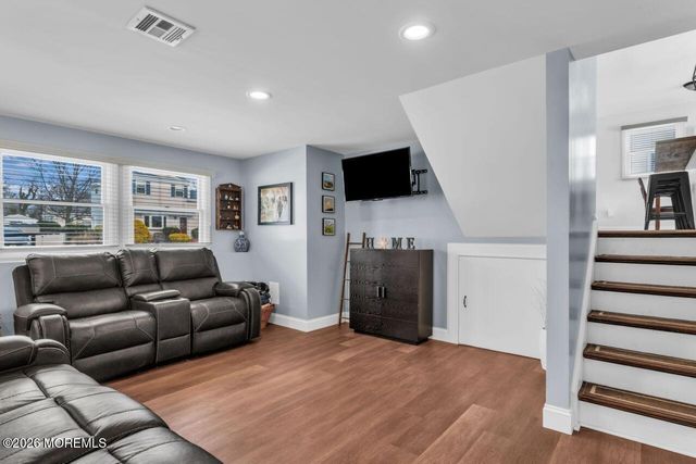 1124 Jeffrey Avenue, Ocean Twp, NJ 07712