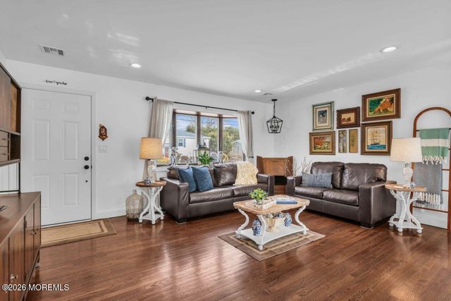 1124 Jeffrey Avenue, Ocean Twp, NJ 07712