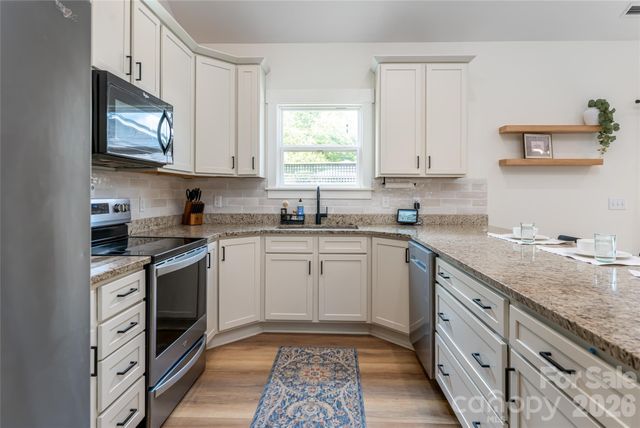 185 Springfield Meadow Drive, Etowah, NC 28729