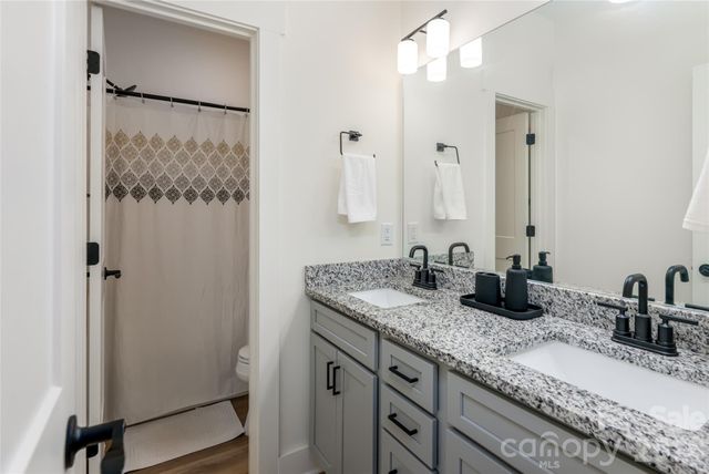 185 Springfield Meadow Drive, Etowah, NC 28729