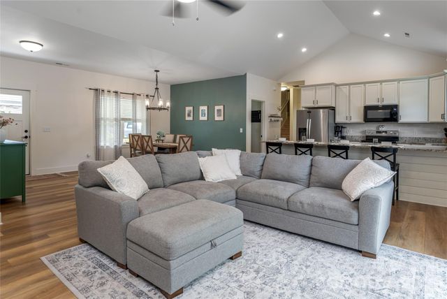 185 Springfield Meadow Drive, Etowah, NC 28729