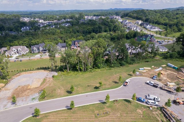 8761 Weller Ln, College Grove, TN 37046