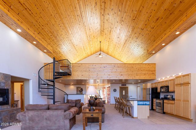 575 W REDWOOD Lane, Pinetop, AZ 85935