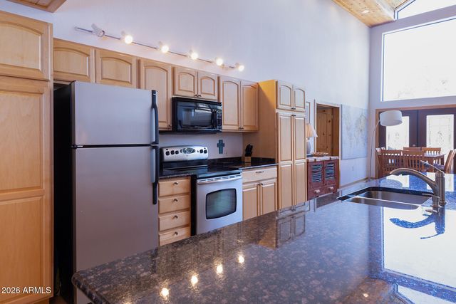 575 W REDWOOD Lane, Pinetop, AZ 85935