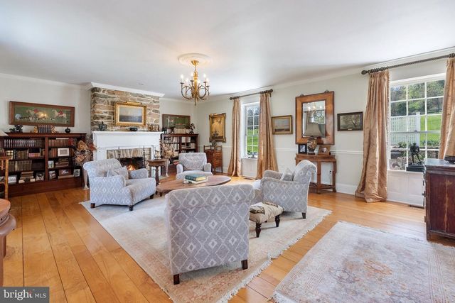10157 JOHN S MOSBY HWY, Upperville, VA 20184