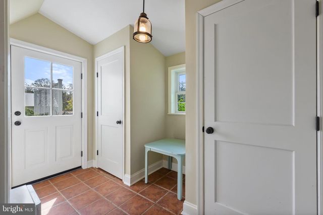 10157 JOHN S MOSBY HWY, Upperville, VA 20184