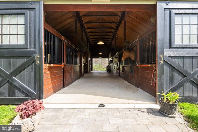 10157 JOHN S MOSBY HWY, Upperville, VA 20184
