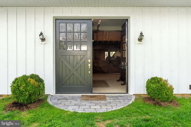 10157 JOHN S MOSBY HWY, Upperville, VA 20184