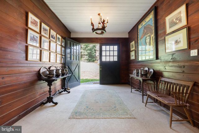 10157 JOHN S MOSBY HWY, Upperville, VA 20184