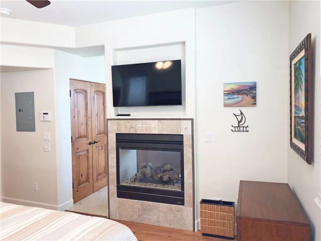 601 Poinsettia, Corona Del Mar, CA 92625