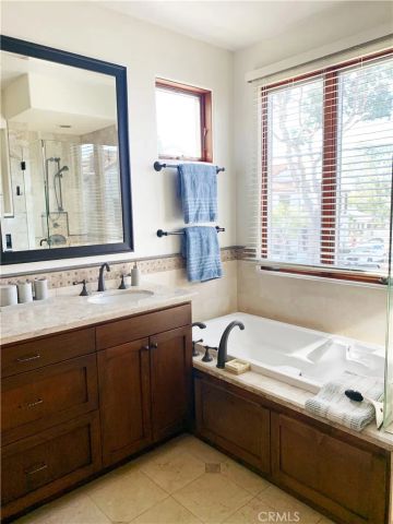 601 Poinsettia, Corona Del Mar, CA 92625