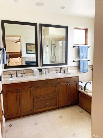 601 Poinsettia, Corona Del Mar, CA 92625