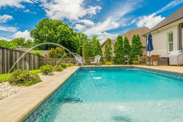 1510 Winterbrook Drive, Conway, AR 72034