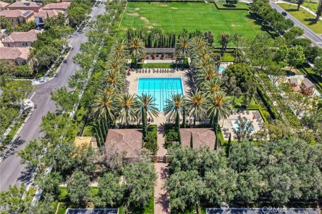 61 Bloomington, Irvine, CA 92620