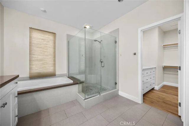 61 Bloomington, Irvine, CA 92620