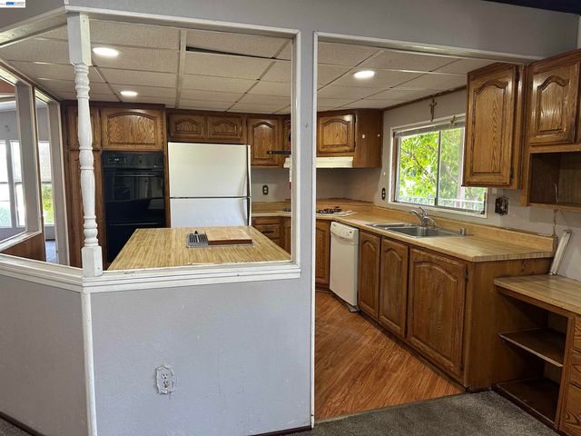 390 Tropicana WY, Union City, CA 94587