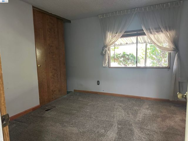 390 Tropicana WY, Union City, CA 94587