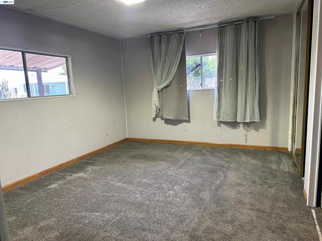 390 Tropicana WY, Union City, CA 94587