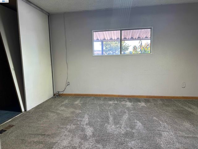 390 Tropicana WY, Union City, CA 94587