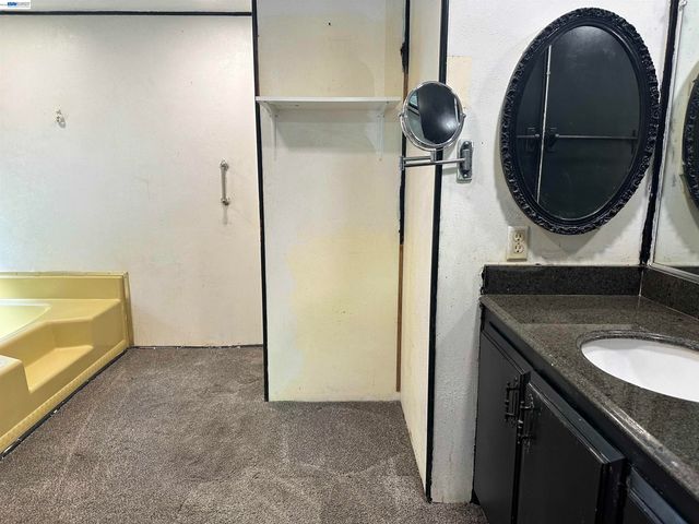 390 Tropicana WY, Union City, CA 94587
