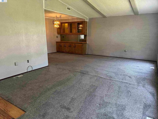 390 Tropicana WY, Union City, CA 94587