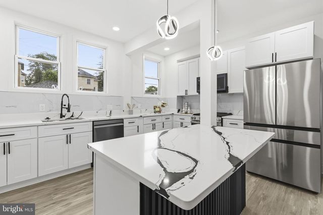 4013 CARLISLE AVE, Baltimore, MD 21216