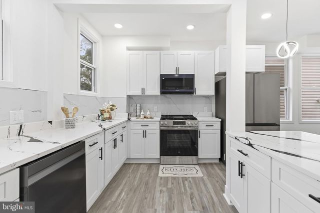 4013 CARLISLE AVE, Baltimore, MD 21216