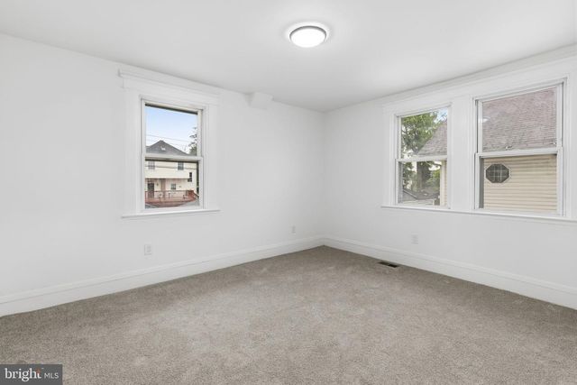 4013 CARLISLE AVE, Baltimore, MD 21216