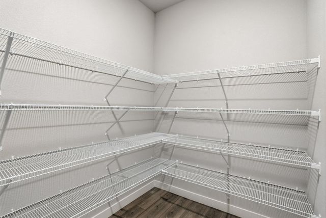 1231 N High Desert Dr, Deer Park, WA 99006