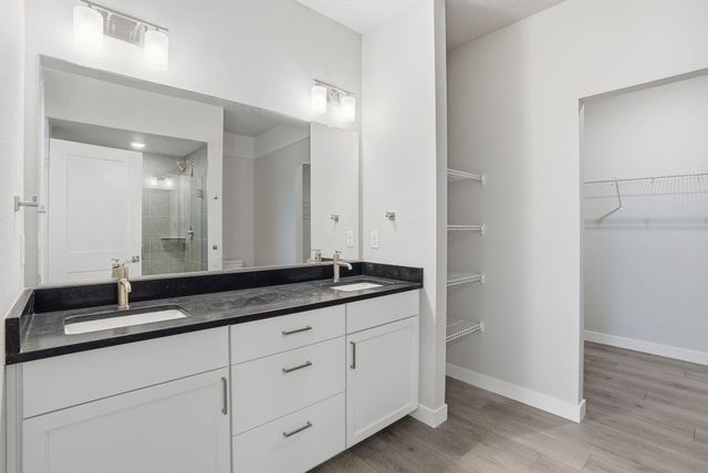 1231 N High Desert Dr, Deer Park, WA 99006