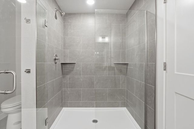 1231 N High Desert Dr, Deer Park, WA 99006